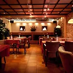 Samantta & Restaurant Haukipudas