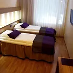 Samantta & Restaurant Hotel Haukipudas
