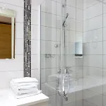 Samantta & Restaurant Hotel