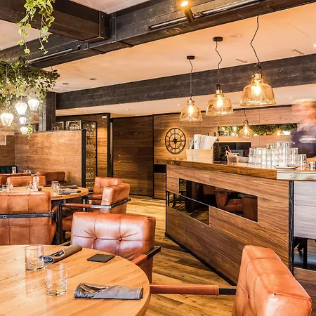 فندق Samantta & Restaurant 3*