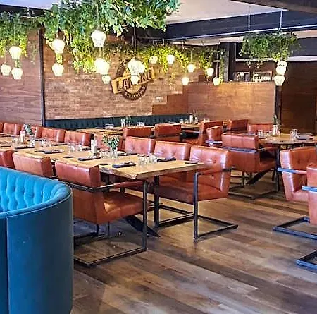 מלון Samantta & Restaurant
