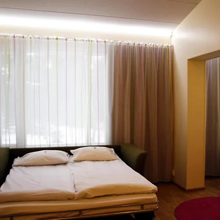 Hotel Samantta & Restaurant 3*
