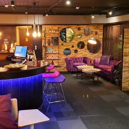 فندق Samantta & Restaurant