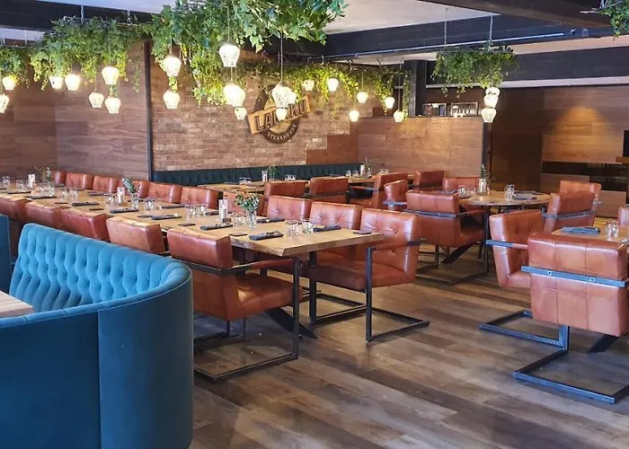 Samantta & Restaurant