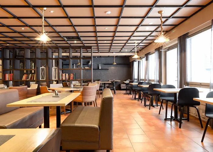 Samantta & Restaurant 호텔 하키푸더스