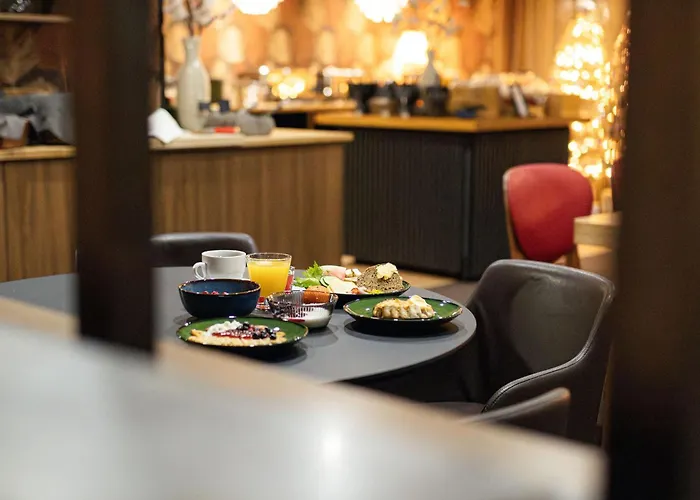 Samantta & Restaurant 호텔