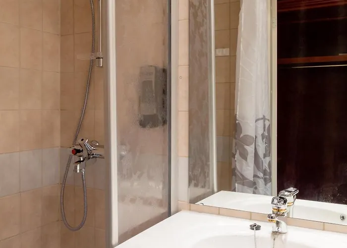 Samantta & Restaurant 호텔